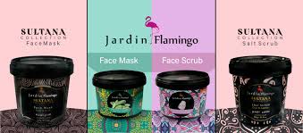 Flamingo Small Scrub + Face Mask